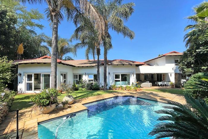 Kyalami Estates House For Sale: 5 beds, heated pool, wine cellar, staff accommodation.