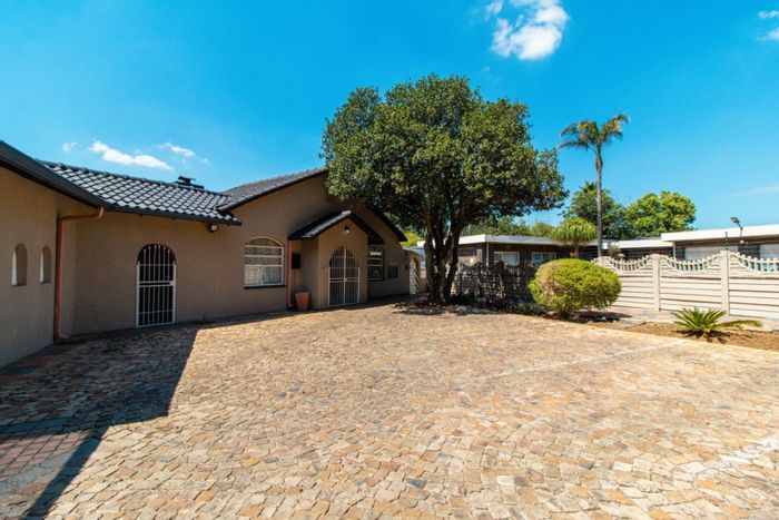 Randhart House For Sale: 3-bed home with established preschool and daycare facilities.