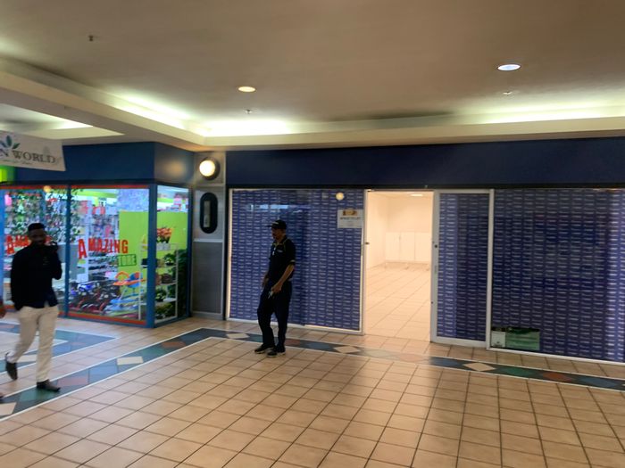 Retail space to rent in Cape Town City Centre with high foot traffic.