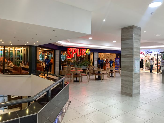 Retail space to rent in Rondebosch, near major anchors and secure parking.