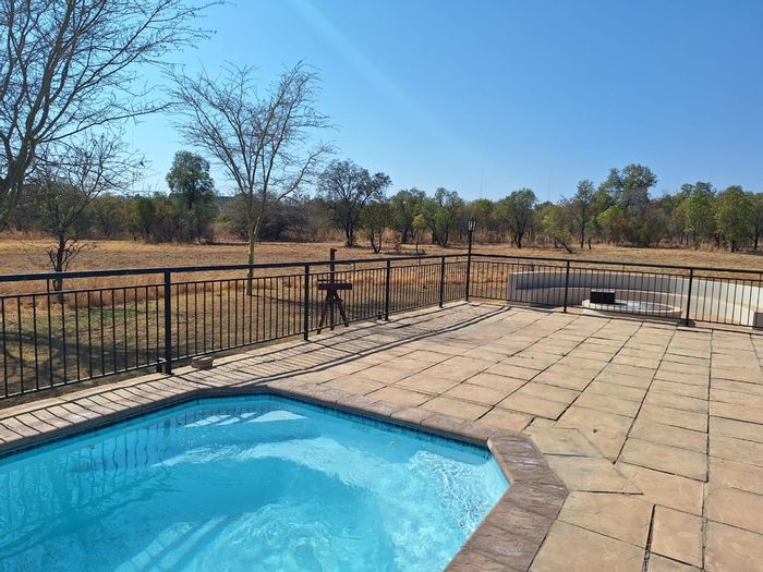 For Sale: Spacious 6-Bedroom House in Bela Bela Central with pool and braai area.