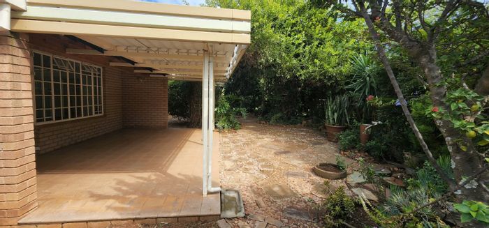 For Sale: Retirement Village in Bela Bela Central with security, garden, and backup utilities.