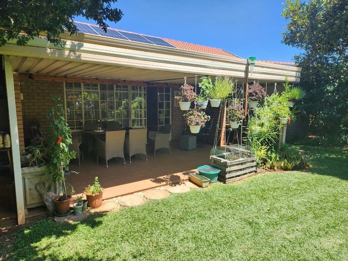 Retirement Village in Bela Bela Central For Sale: Open-plan home with solar, water tank.
