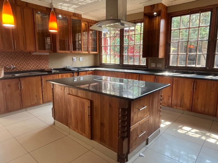 Spacious 5-bedroom house in Westdene with garage, solar geyser, and security. For Sale.