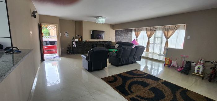 Ocean View House For Sale: Spacious home, pool, plus 3 bachelor apartments.