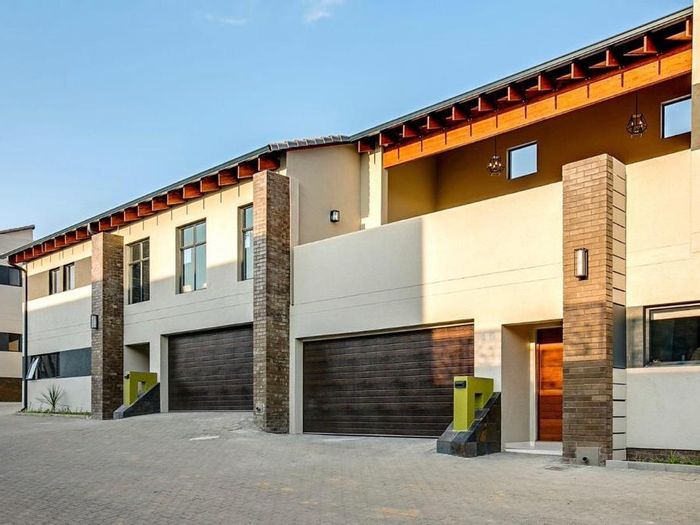 For Sale: 3-Bedroom Townhouse in Bryanston East with private outdoor entertainment area.