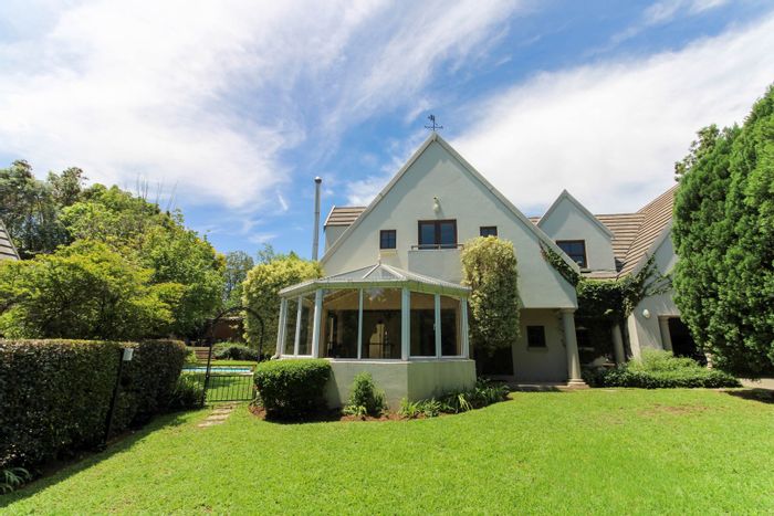 Bryanston House For Sale: 4 beds, cottage, pool, secure estate living.