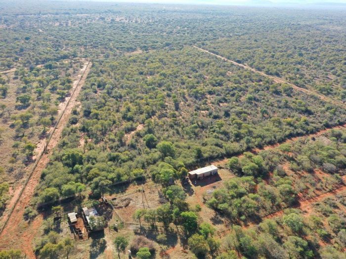 22.5 HA Farm For Sale in Modimolle Central with cattle facilities and boreholes.