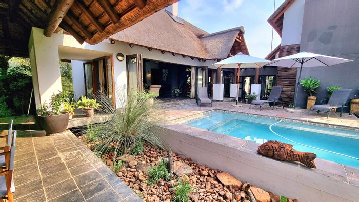 Koro Creek Golf Estate House For Sale: Solar-powered, spacious, pool, and private views.