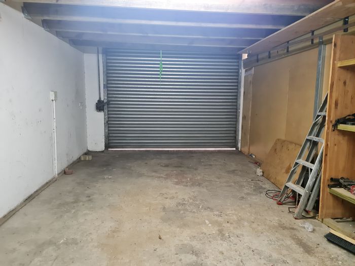 150m2 Industrial Unit To Rent in Saxenburg Park 1 with 24/7 security access.