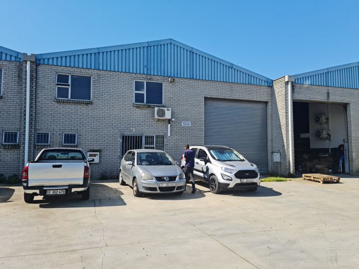 Industrial Warehouse To Rent in Saxenburg Park 1 with 24/7 security access.