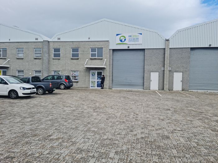 210m2 Industrial Warehouse To Rent in Firgrove with solar power and 24/7 security.