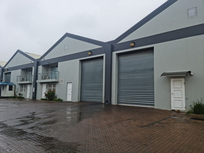 Industrial Warehouse For Sale in Asla Park: 1125m2, 340 Amps, secure location.