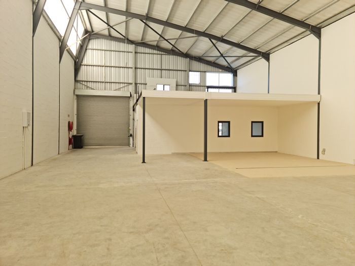 425m2 Industrial Warehouse To Rent in Firgrove with 24-hour security access.