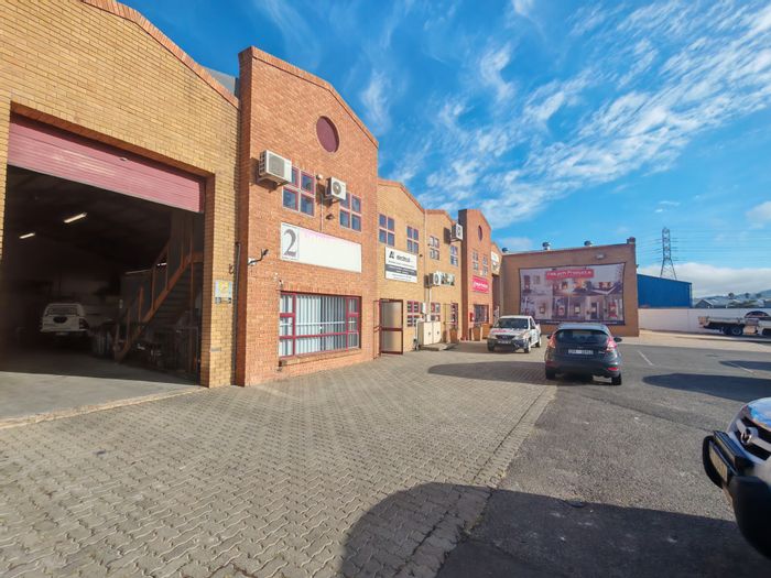 Industrial Warehouse To Rent in Gants Plaza: 380m², office, parking, 3-phase electricity.