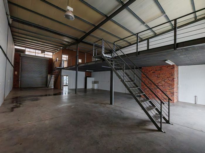 319m² Industrial Warehouse with Office To Rent in Saxenburg Park 1, R22,000.