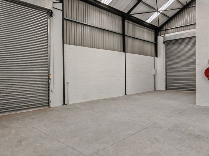 211m2 Industrial Warehouse To Rent in Firgrove with solar power and 24/7 security.