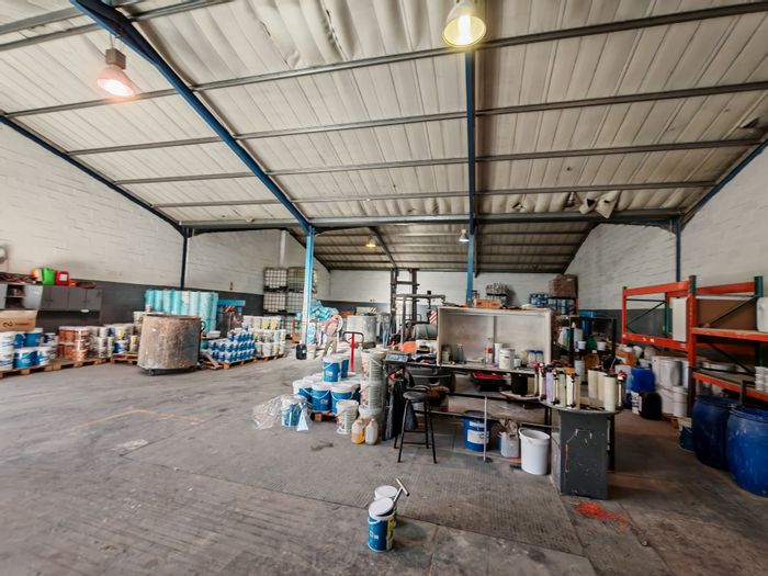 410m² Industrial Warehouse To Rent in Broadlands with 24/7 security and office space.
