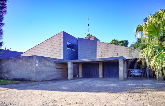 For Sale: Stellenbosch Farms Small Holding with vineyard, guesthouse potential, and panoramic views.