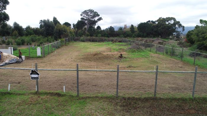 Vacant Land Residential for Sale in Raithby, ideal for custom home design.