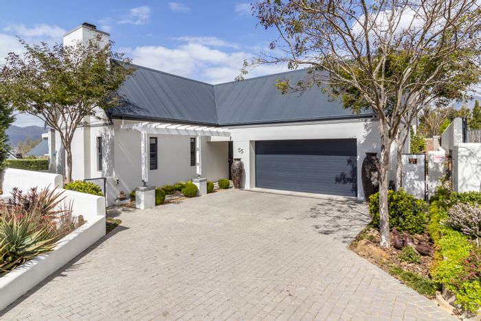 Paarl South House For Sale: 3 Bedrooms, Pool, Study, Solar Features, Low Maintenance.