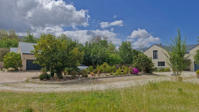 Vacant Land Residential for Sale in Villiersdorp Central with river access and no timelines.