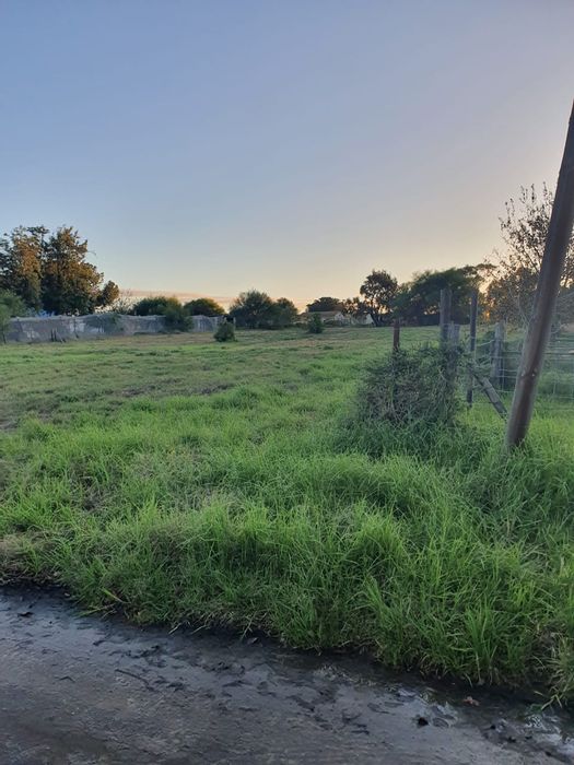 Vacant Land For Sale in Oudekraal: Prime Location Near Hopefield Amenities