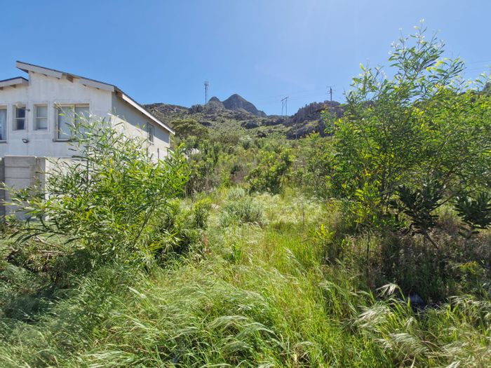 Kleinmond Central: Vacant Land Residential For Sale with sea views, no transfer duty.