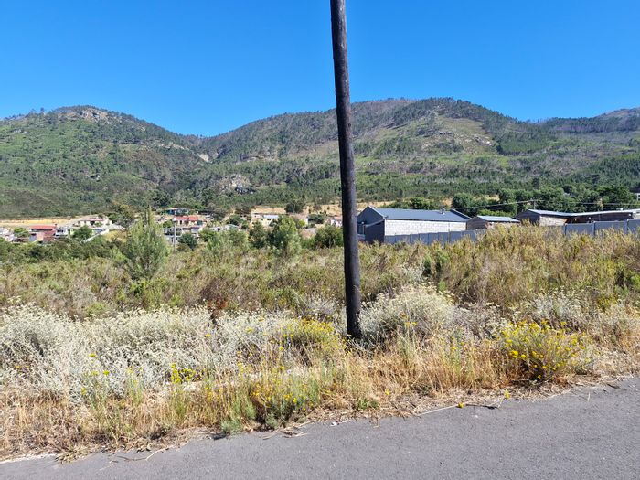 Vacant Land Residential in Middleton For Sale: 597 sqm with boundary wall, utilities available.