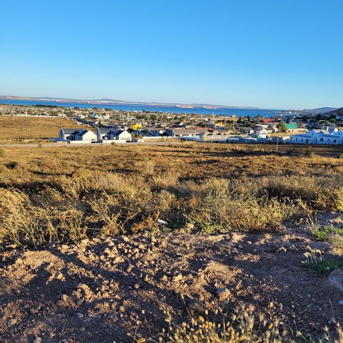 Vacant Land Residential in Saldanha Heights For Sale: Scenic views, nature access, ideal location.