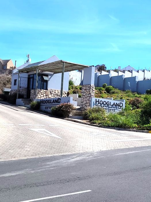Vacant Land Residential in Hoogland For Sale: Secure, spacious plot near amenities.