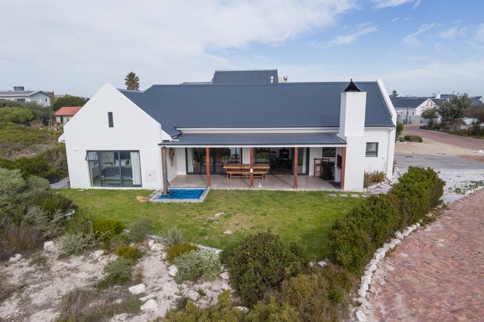 Property #CCH970, House for sale in Yzerfontein Central