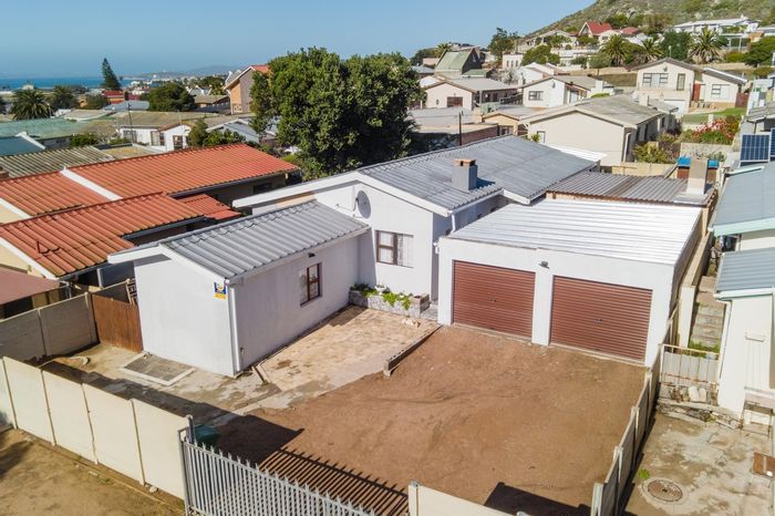 House for Sale in Saldanha Heights: Five bedrooms, double garage, outdoor braais.