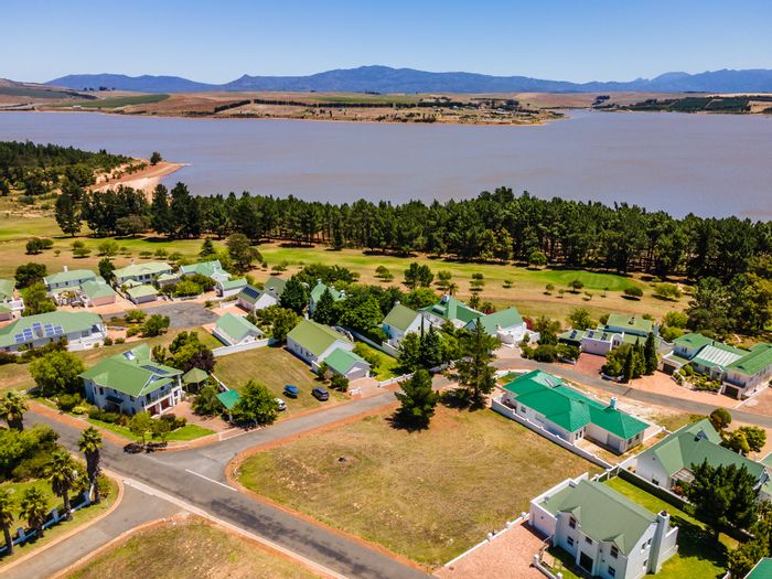 Vacant Land Residential For Sale in Theewaterskloof Country Estate with exclusive amenities.