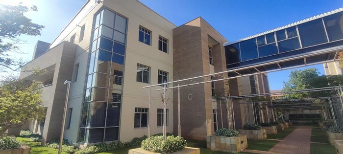 Fully Fitted Office to Rent in Illovo Boulevard with 24-hour security and amenities.