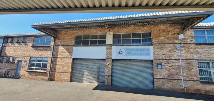 Industrial mini factory in Westmead with office, roller door, and 3-phase power. To Rent.