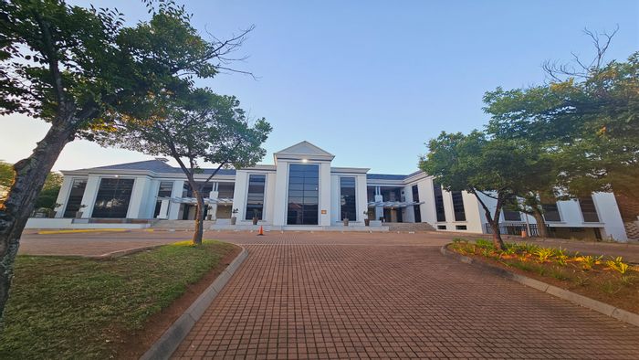 Bryanston Office To Rent: Functional fit-out, secure park, near Gautrain bus route.