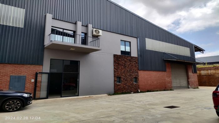 Industrial unit to rent in Cosmo Business Park with 24-hour security and easy access.