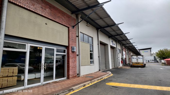 Industrial Unit To Rent in Laser Park with 3-phase power and loading area.