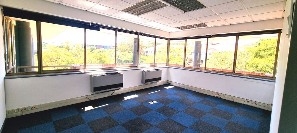 The Woodlands-Woodmead-Building 12 (5)