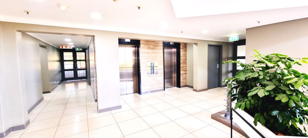 The Woodlands-Woodmead-Building 12 (2)