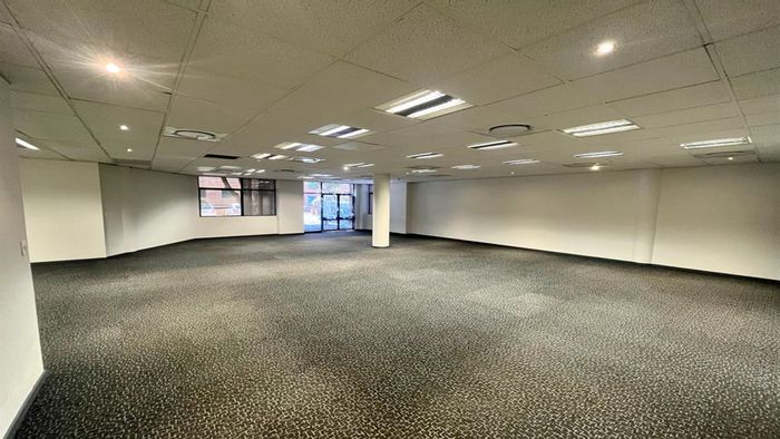 Parktown Office To Rent: 345m², ground floor, backup power, 24-hour security.