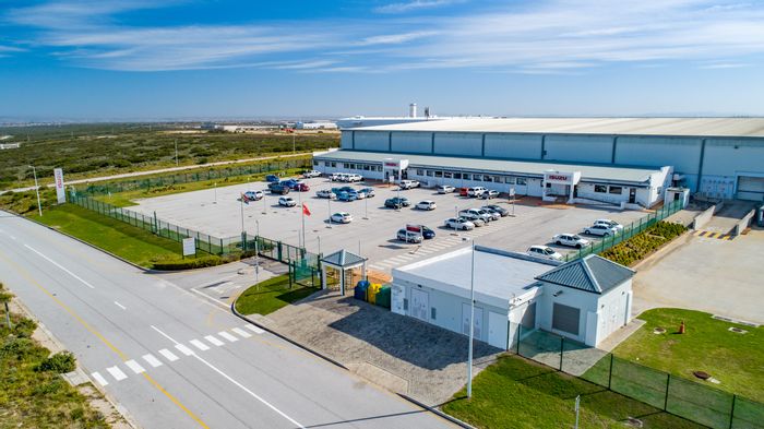 Coega Industrial Property To Rent: 36,815 m², sprinkler protected, power supply, backup systems.