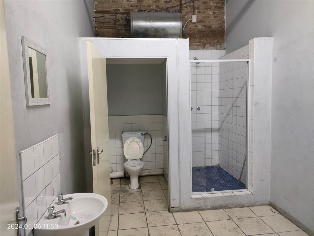 Warehouse staff ablutions