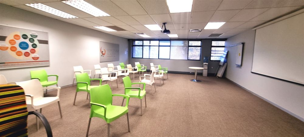 150 Kelvin Drive-Woodmead-Gallo Manor-Worldsview 1932m² (18)