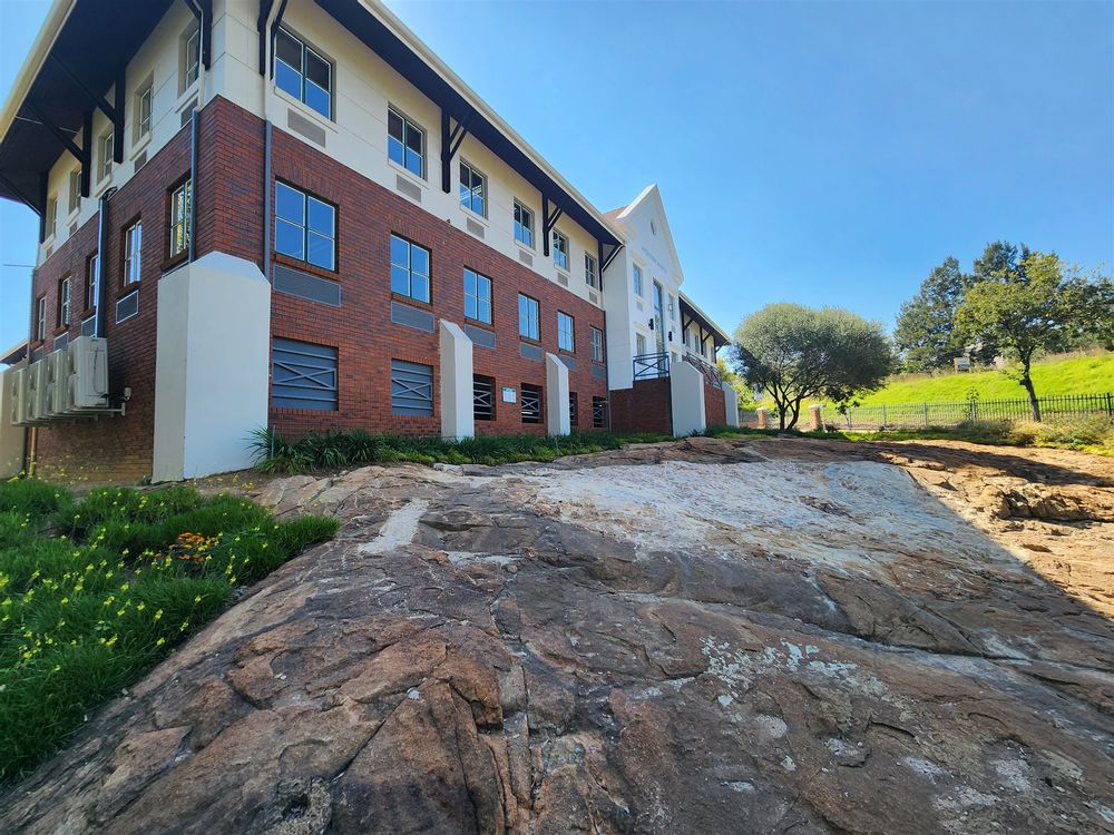 Hyde Park Manor-HydePark-Building 2