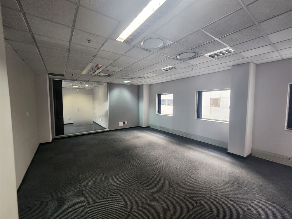 The Mall Offices, Rosebank 4th Fl 2