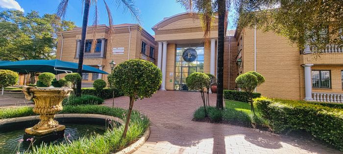 Bryanston Office To Rent: Reliable services, fitout, coffee shop, and convenient access.