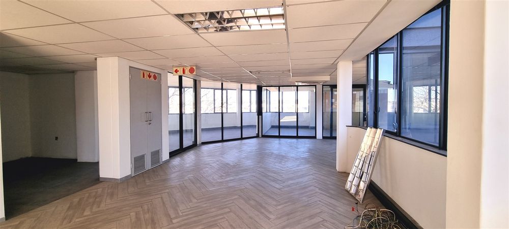 359 Rivonia Boulevard-Edenburg (8)