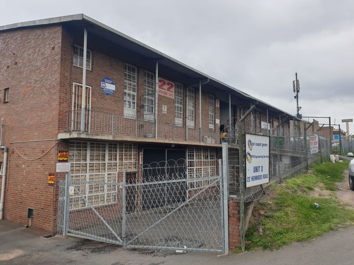 Industrial space in Ashley to rent, ideal for car workshop, 334 m².
